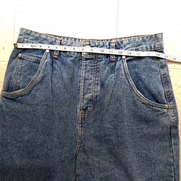 Refuge Denim | Blue Denim Mom Jeans Acid Wash - Picture 9 of 11